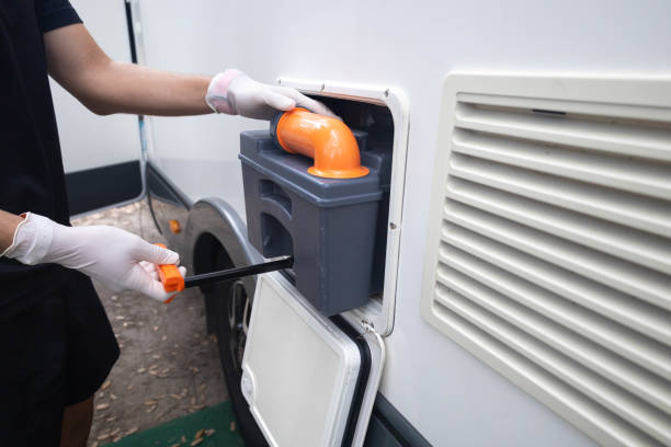 Portable Toilet Options We Offer in Osceola, MO